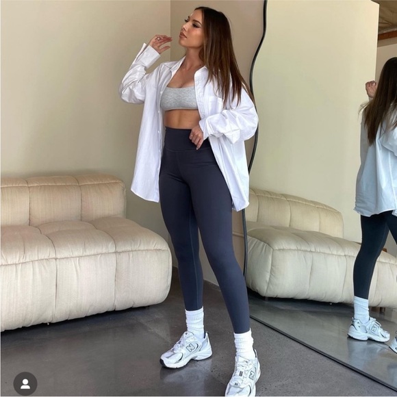 THIRTY YEARS black high rise lounge leggings - Picture 1 of 9